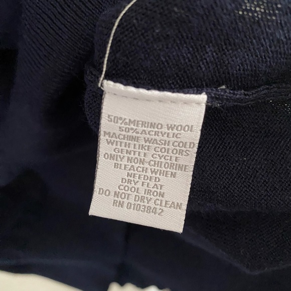 Designer sweater - Picture 3 of 4